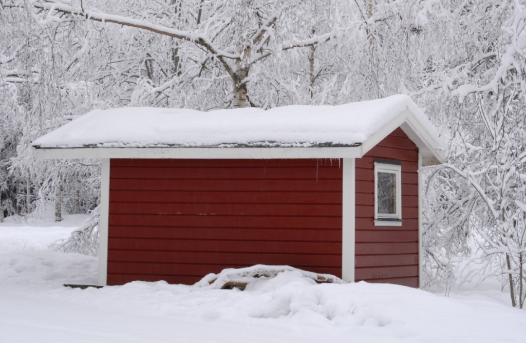 How To Make Your Garden & Summer House Burglar-proof