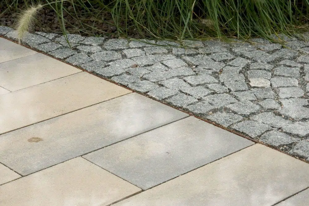 White Stains On Paving Stones: How To Remove The Stains