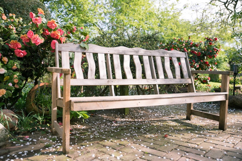 Cleaning Garden Furniture Sustainably
