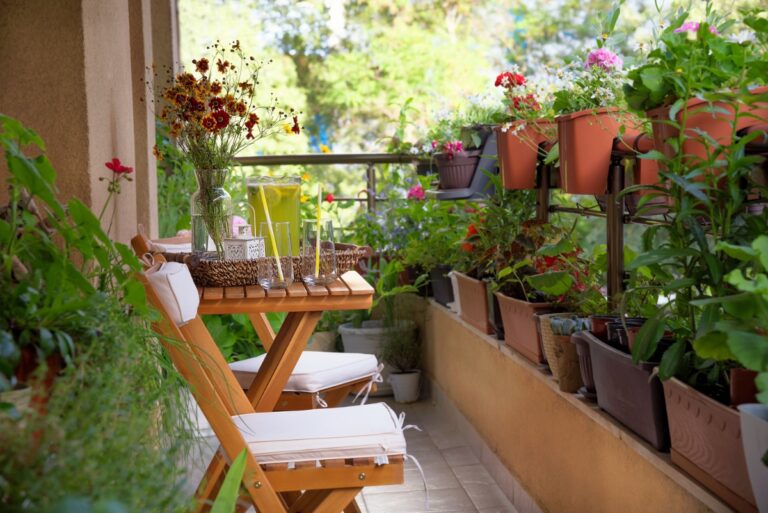 How To Compost On Your Balcony