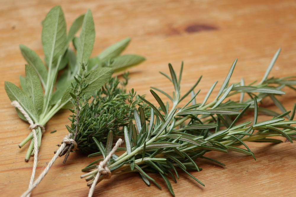 Winter magic: 3 herbs ideas for cold days