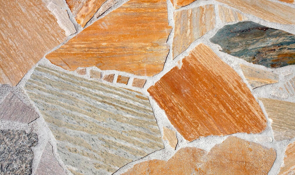Laying Polygonal Slabs: Here's How It Works